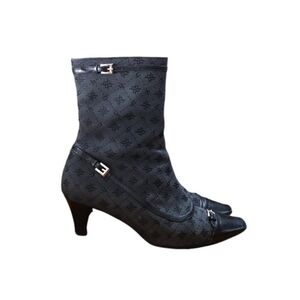 Hōlg | Logo Print Sock Booties Size 7.5 US